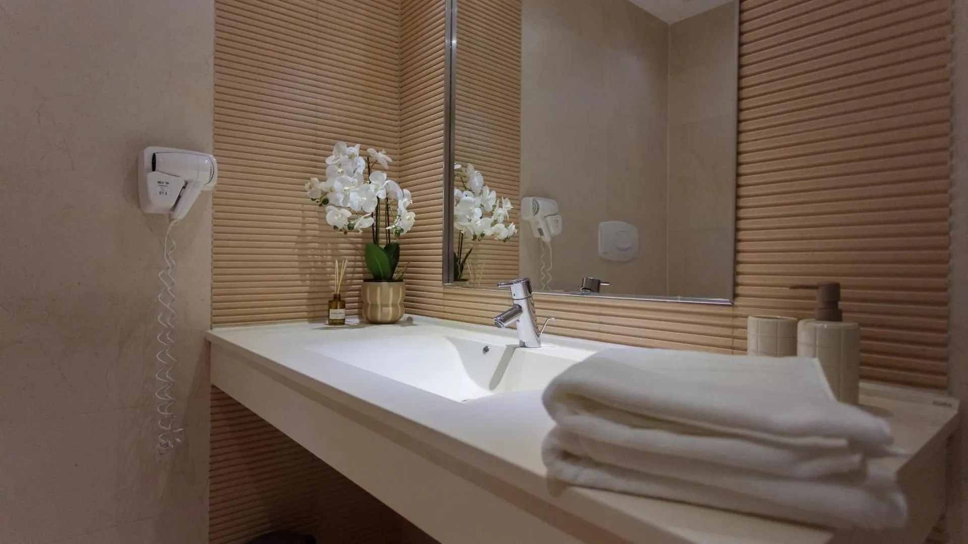Apartment Emerald Studios Bucharest
